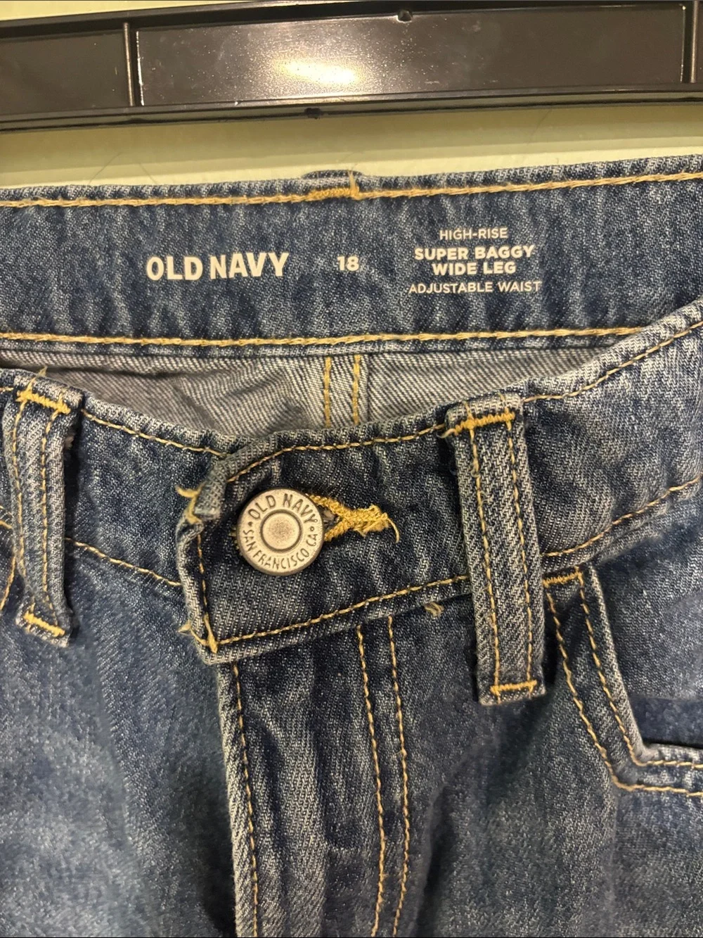 Old Navy Girls High Waisted Adjustable Two-Tone Super Baggy Wide Leg Jeans